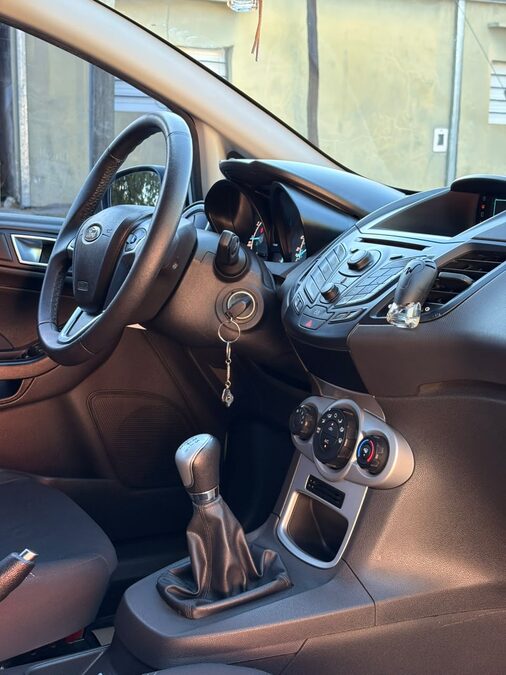 Ford Fiesta SE 2016