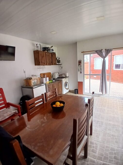 CASA / 3 AMBIENTES / PILETA / QUINCHO / PARANÁ ZONA SUR