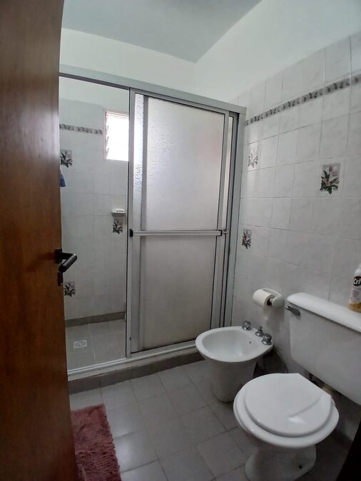 CASA / 3 AMBIENTES / PILETA / QUINCHO / PARANÁ ZONA SUR