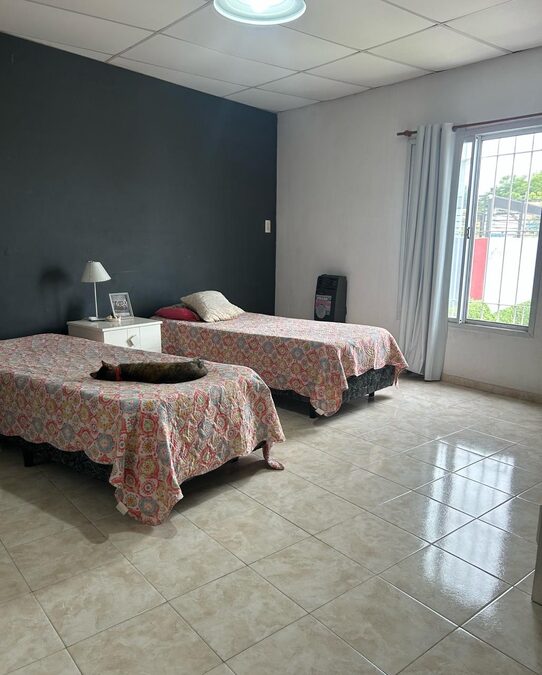 CASA / 3 AMBIENTES / PILETA / QUINCHO / PARANÁ ZONA SUR