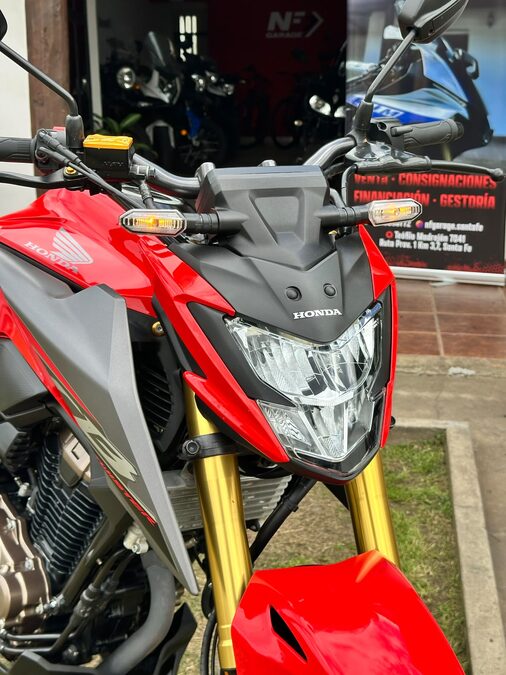 Honda CB 300 Twister