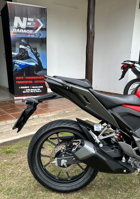 Honda CB 300 Twister