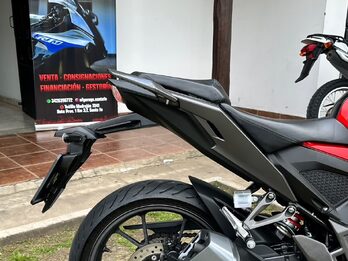 Honda CB 300 Twister