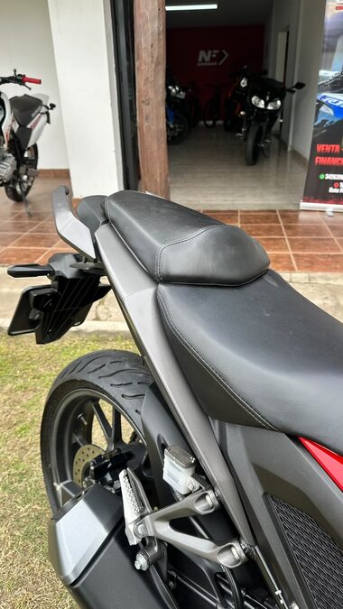 Honda CB 300 Twister