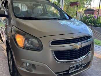 Chevrolet spin 1.3  7 asientos