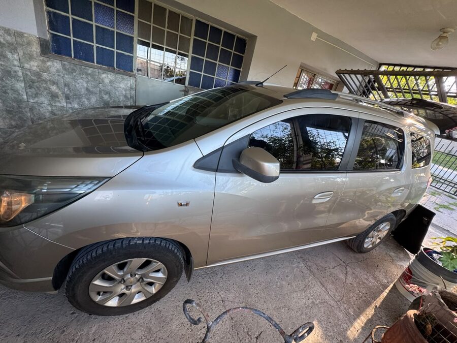 Chevrolet spin 1.3  7 asientos