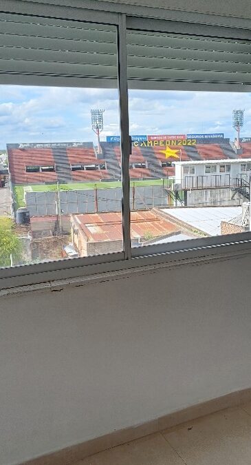 ALQUILO DPTO 1 DORM. AV CHURRUARIN