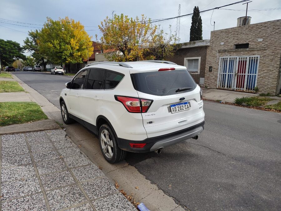 Ford Kuga 2.0 Titanium 2018 Automatica