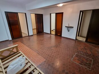 ALQUILER CASA 3 Dormitorios - Zona Av. Almafuerte y Artiga -