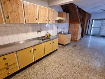 ALQUILER CASA 3 Dormitorios - Zona Av. Almafuerte y Artiga -
