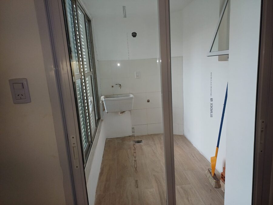 VENTA y/o ALQUILER DPTO. 3 Dormitorios y Cochera - Zona CENTRO -