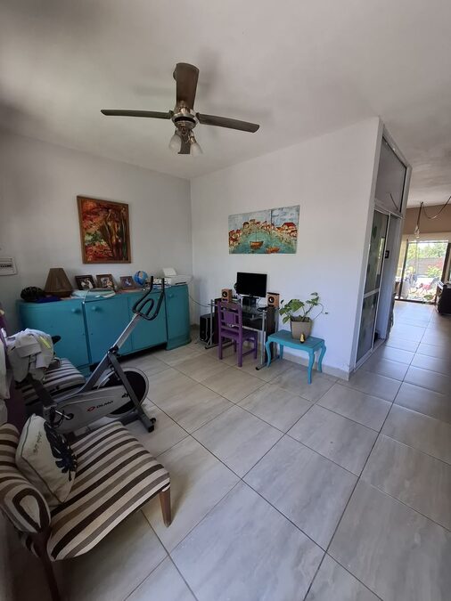 CASA | 5 AMBIENTES | PILETA | QUINCHO | COCHERA DOBLE | LA TOMA