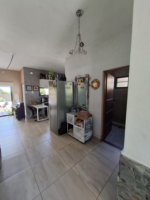 CASA | 5 AMBIENTES | PILETA | QUINCHO | COCHERA DOBLE | LA TOMA