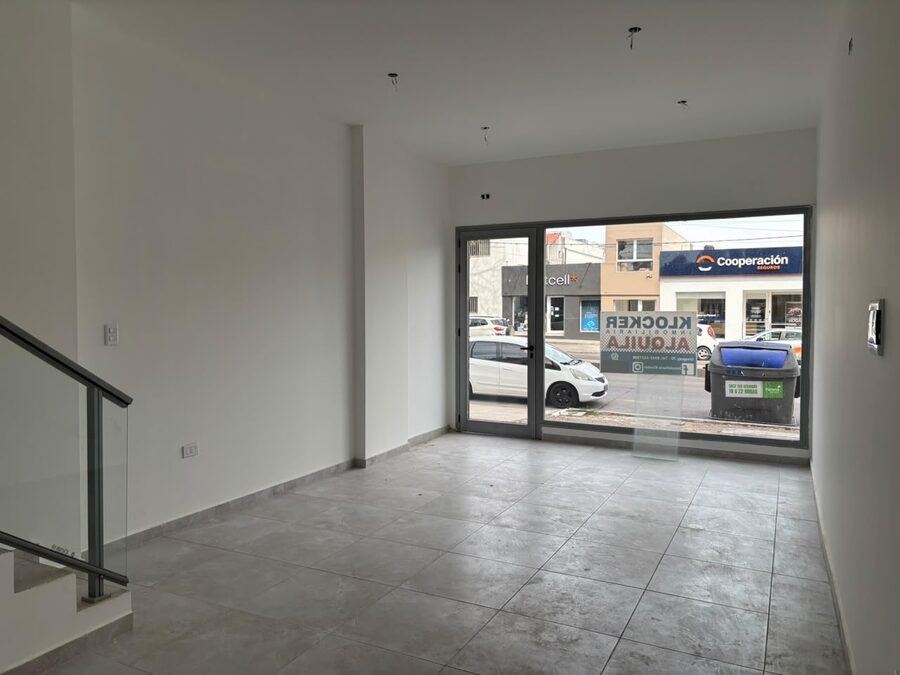 Local comercial calle ramirez