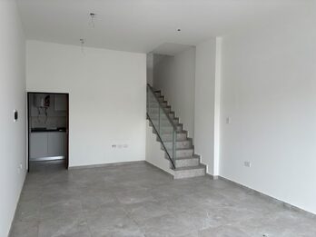 Local comercial calle ramirez