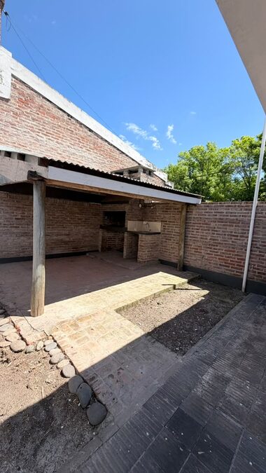 ALQUILO HERMOSA CASA ZONA PARACAO