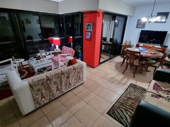 VENTA – Dpto. 2 Dormitorios , Zona Centro/Parque Urquiza.