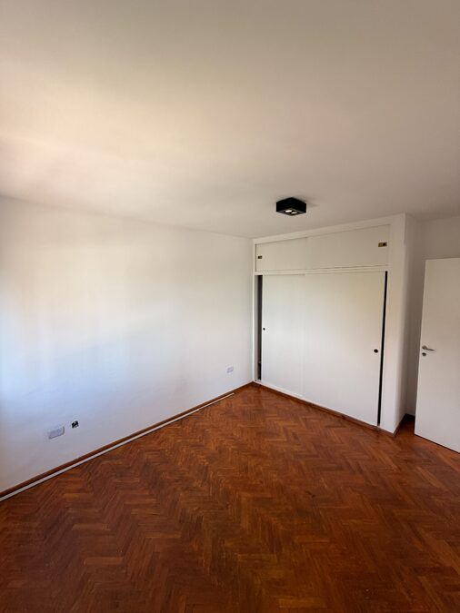 Excelente Departamento en venta 1 dormitorio calle San Juan 166
