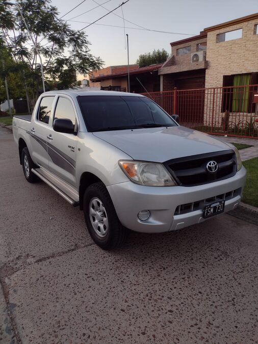 HILUX 4x4 DX 2.5 mod 2006