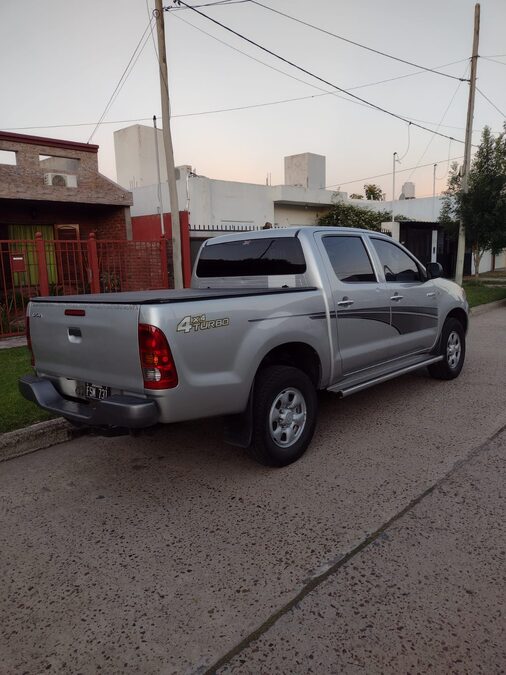 HILUX 4x4 DX 2.5 mod 2006
