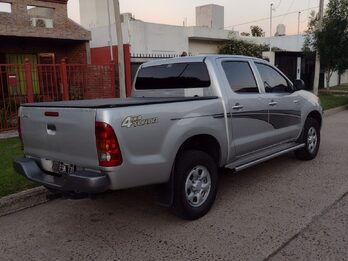 HILUX 4x4 DX 2.5 mod 2006