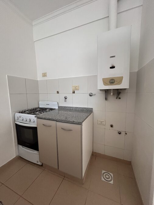 ALQUILER - UN DORM EN C/ alem e irigoyen