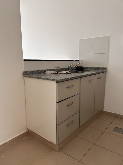 ALQUILER - UN DORM EN C/ alem e irigoyen