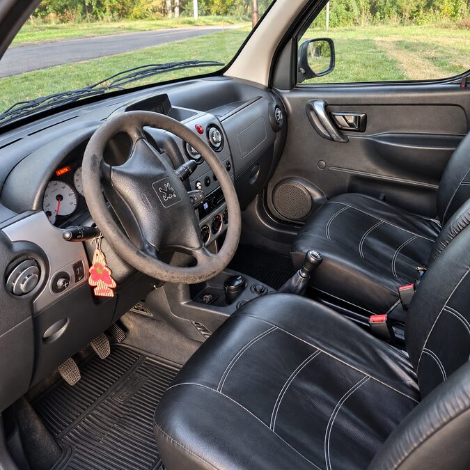 PEUGEOT PARTNER PATAGONICA 1.6 HDI VTC 8v - AÑO 2.013