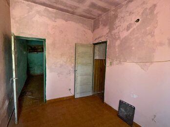 Casa a Refaccionar - Vucetich 146