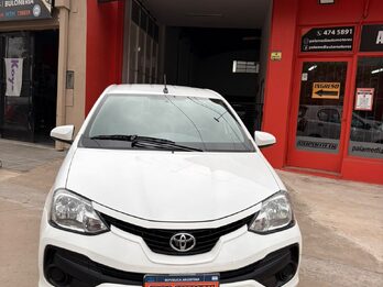 Etios 1,5 X 5 ptas M/T-2020