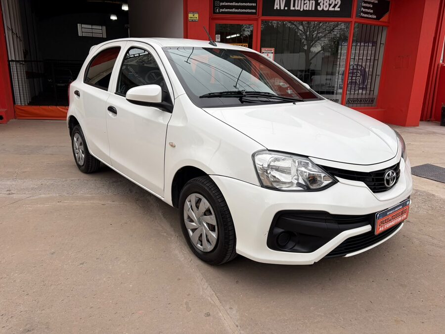 Etios 1,5 X 5 ptas M/T-2020
