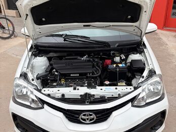 Etios 1,5 X 5 ptas M/T-2020