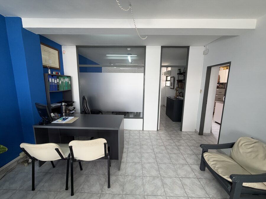 OFICINA/LOCAL COMERCIAL CENTRICO
