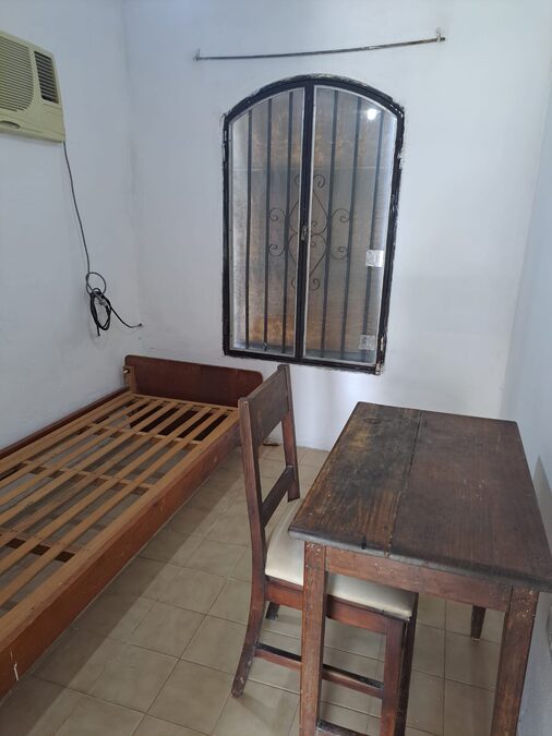 ALQUILO DPTO INTERNO EN PLANTA ALTA ZONA FACULTAD UTN.
