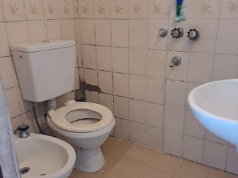 ALQUILO DPTO INTERNO EN PLANTA ALTA ZONA FACULTAD UTN.