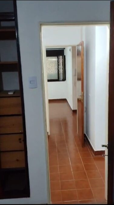 SE VENDE- DEPARTAMENTO DOS DORMITORIOS- ZONA CENTRO