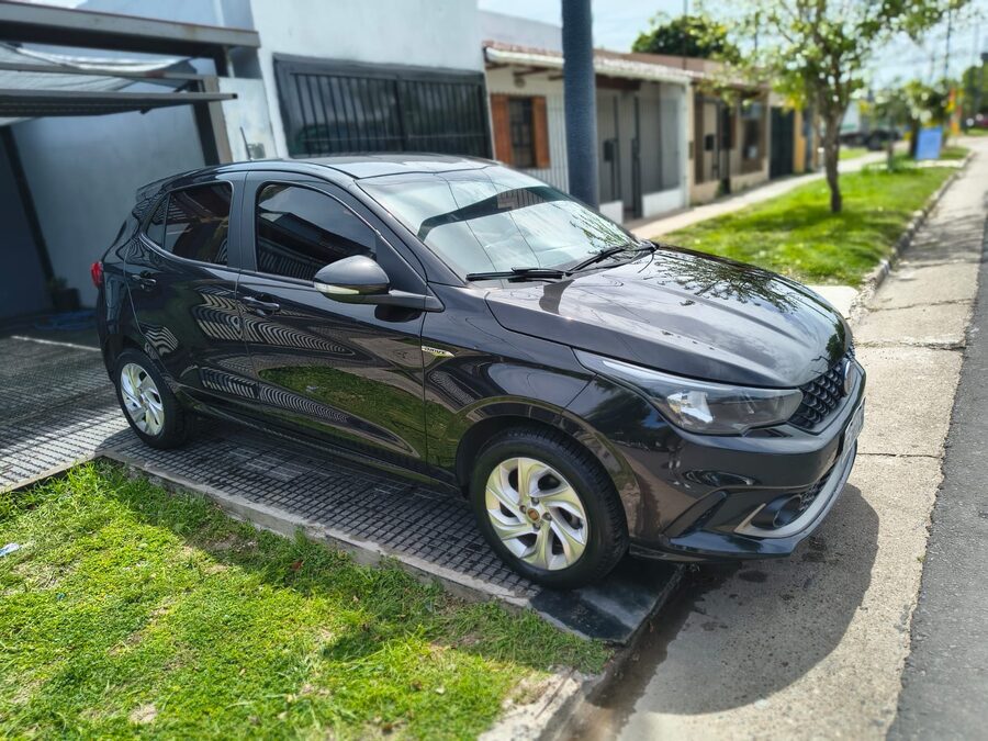 VENDO FIAT ARGO 2018