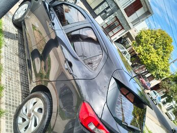 VENDO FIAT ARGO 2018