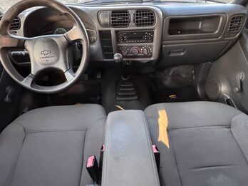 S10 impecable permuto y financio