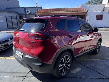 Tracker impecable permuto y financio