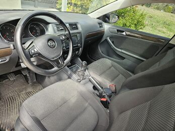 VW Vento 2017 1.4 turbo TSI Comfortline