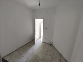 DUENO ALQUILA CASA DE DOS DORMITORIOS CALLE ROCAMORA 684