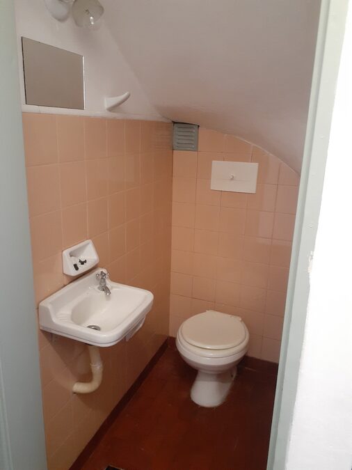 SE VENDE DÚPLEX CÉNTRICO EN COMPLEJO