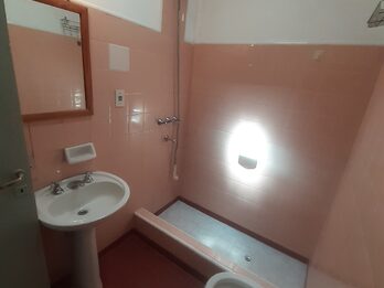 SE VENDE DÚPLEX CÉNTRICO EN COMPLEJO
