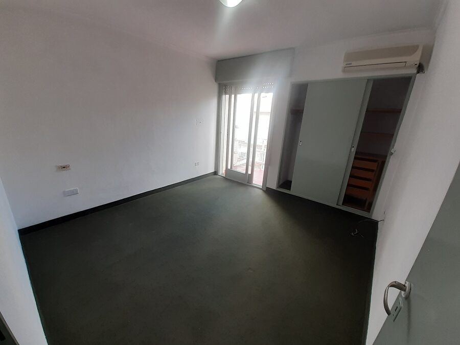 SE VENDE DÚPLEX CÉNTRICO EN COMPLEJO