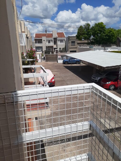 SE VENDE DÚPLEX CÉNTRICO EN COMPLEJO