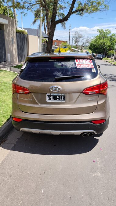 Hyundai Santa Fe 2.4 Premium 7as 6at 4wd