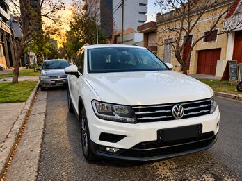 VOLKSWAGEN TIGUAN ALLSPACE 1.4T 250 TSI DSG 7 AS - AÑO 2.021
