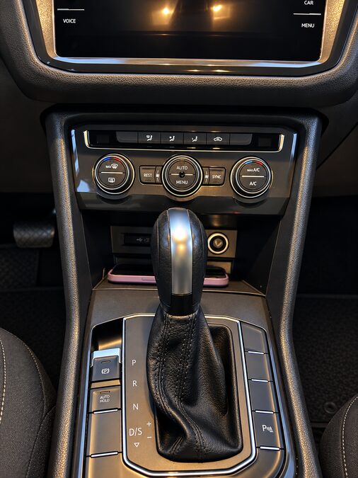 VOLKSWAGEN TIGUAN ALLSPACE 1.4T 250 TSI DSG 7 AS - AÑO 2.021