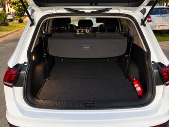 VOLKSWAGEN TIGUAN ALLSPACE 1.4T 250 TSI DSG 7 AS - AÑO 2.021